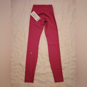 Lululemon Wunder Train HR Tight 28"